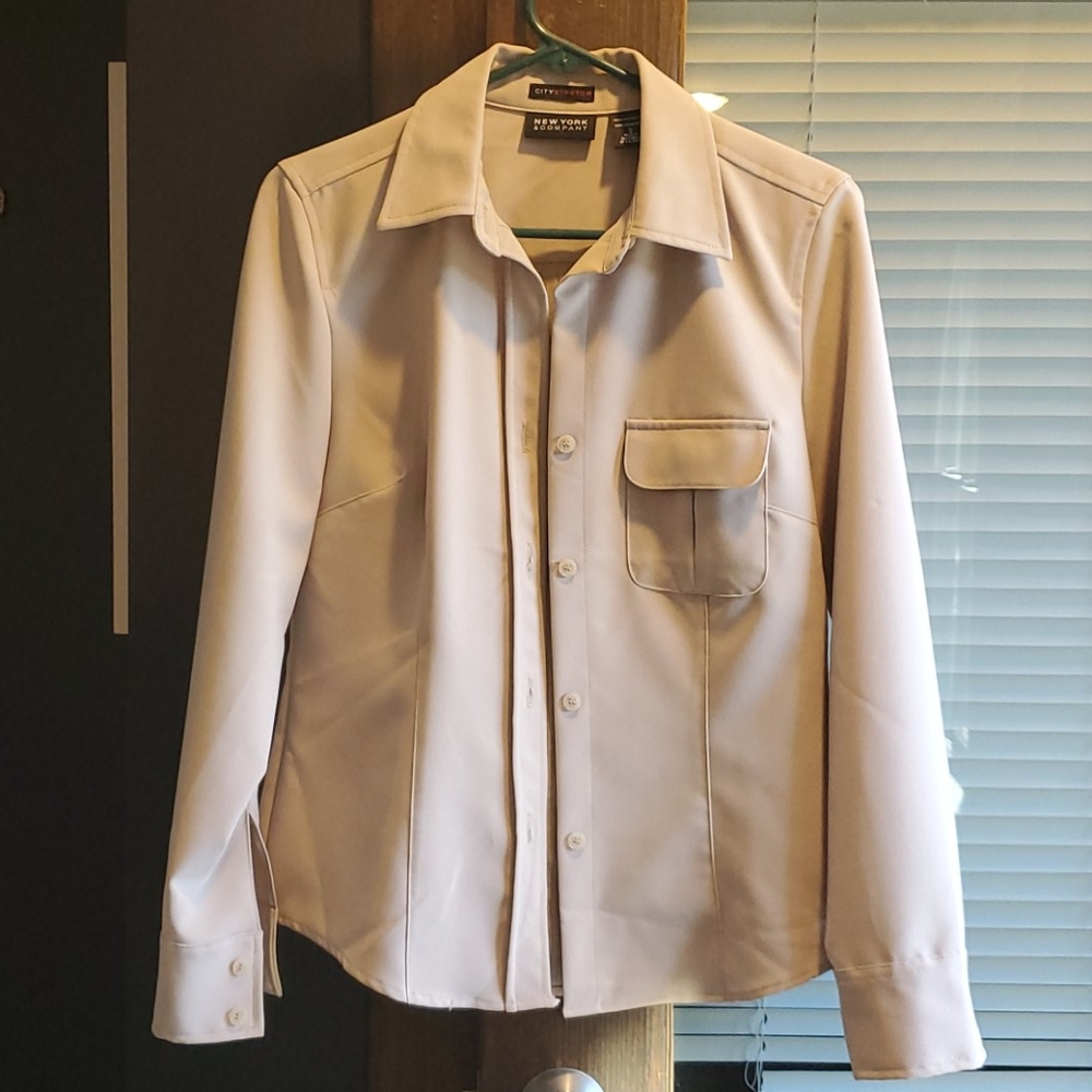 EUC Woman's Top
